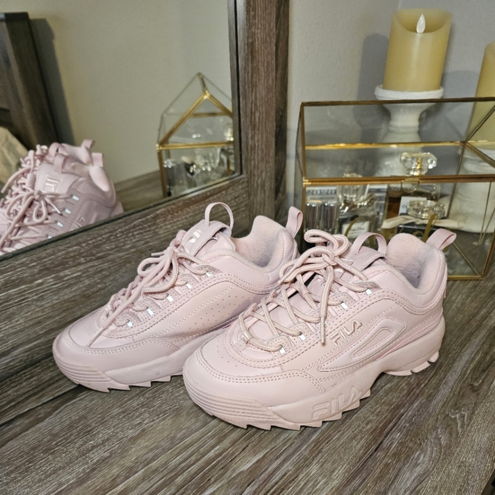 Like New Fila Disruptor 2 in Pink